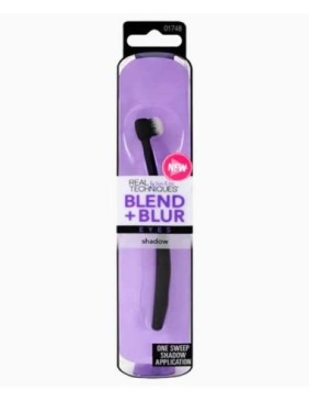 Blend And Blur Eye Shadow Brush