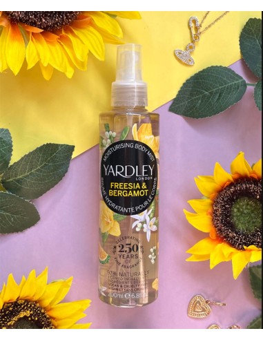 Freesia And Bergamot Moisturising Body Mist