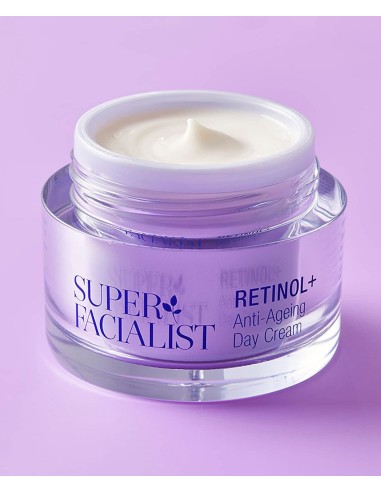 Super Facialist Retinol Anti Ageing Renewing Day Cream