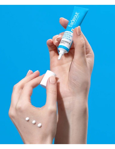 Fade Out Advanced Brightening Eye Defence Day Cream SPF20