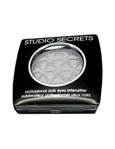 Studio Secret Professional Dark Eyes Intensifier 670 Studio Secret Professional Dark Eyes Intensifier 670