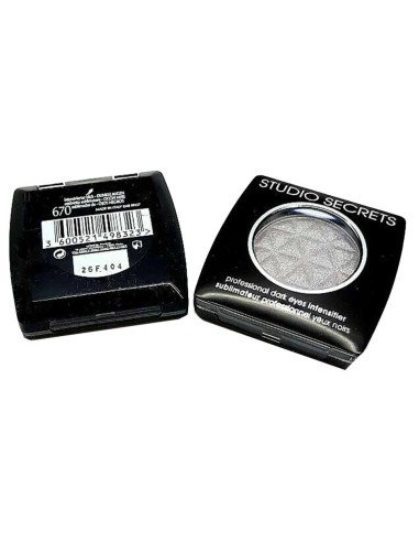 Studio Secret Professional Dark Eyes Intensifier 670 Studio Secret Professional Dark Eyes Intensifier 670