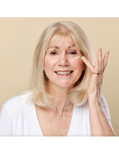 Super Facialist Hexapeptide 9 Anti Ageing Eye Cream