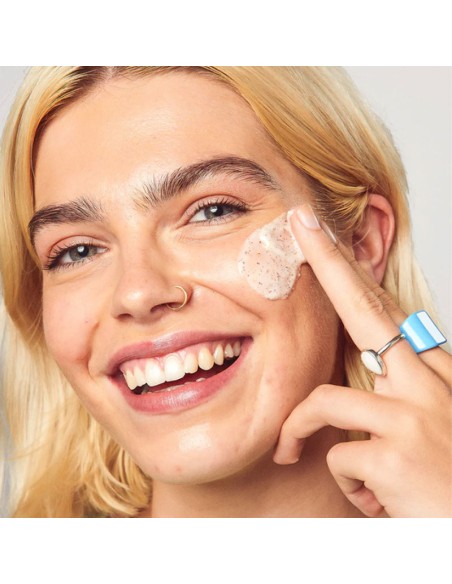 Glow Hub Pore Polish Facial Exfoliator