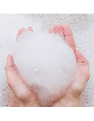 The Hero Hydrating Bath And Shower Gel