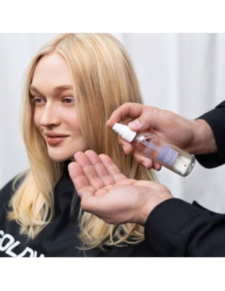 Goldwell Style Sign Smooth Weightless Shine Oil Goldwell Style Sign Smooth Weightless Shine Oil