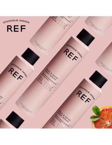 REF Stockholm SwedenREF Hold And Shine Spray No 545 REF Stockholm SwedenREF Hold And Shine Spray No 545